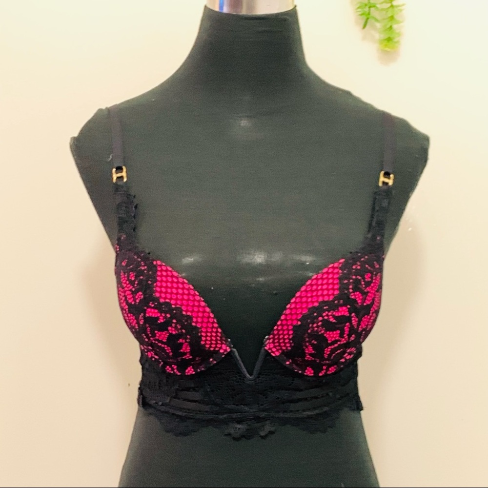 LASenza Beyond Sexy Classic Plunge Bra Size 32C